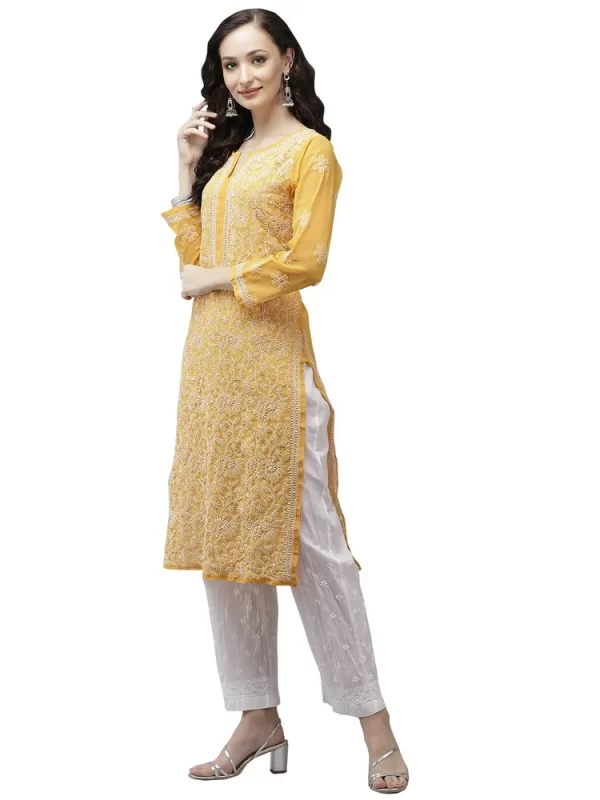 Ladies Cotton Embroidered Suit